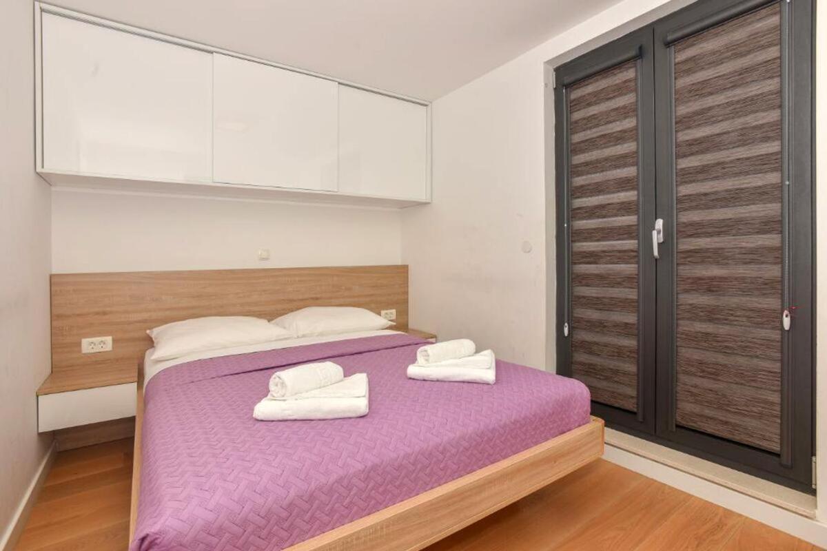 Apartments By The Sea Makarska - 19145 Extérieur photo